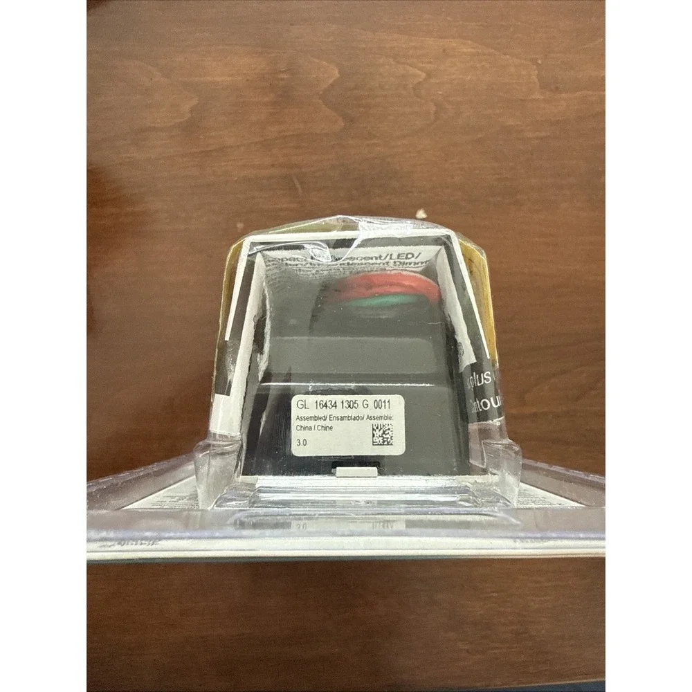 Lutron new sealed